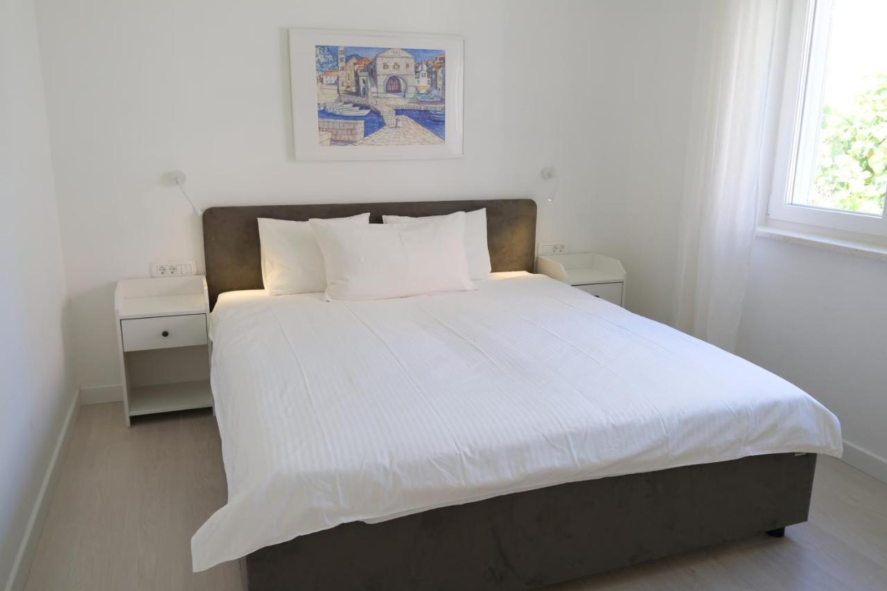 Feelathome Hvar Apartments Hvar Town Exteriör bild