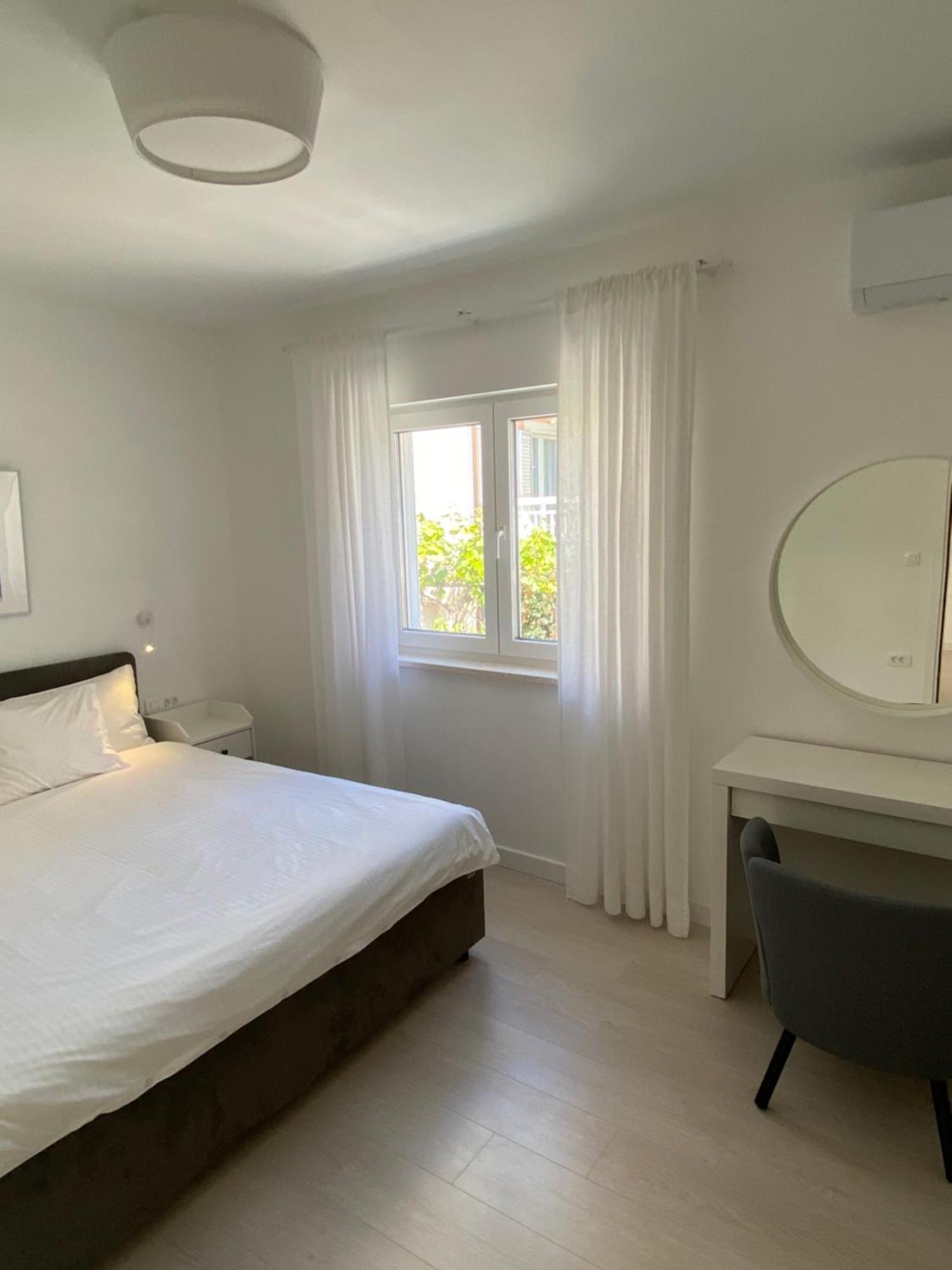 Feelathome Hvar Apartments Hvar Town Rum bild